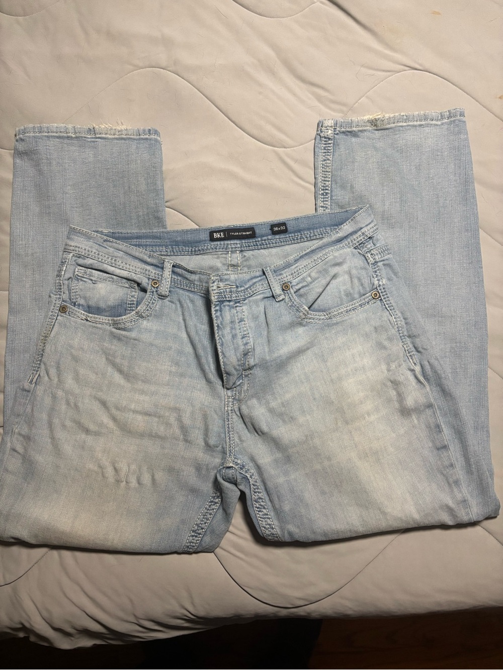 BKE Light Wash Tyler stretch jeans 36x32